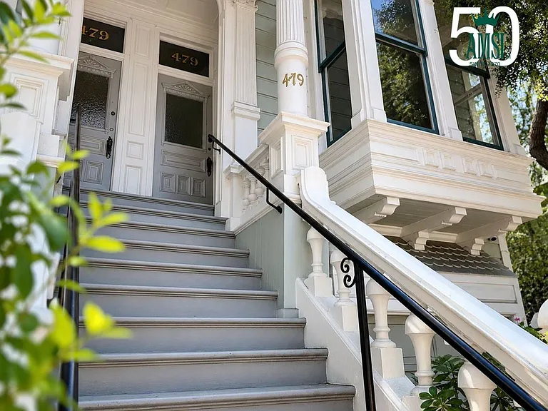 479 Duboce Ave — Photo 1