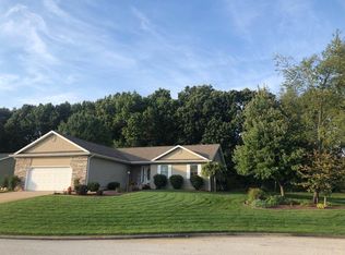 20003 Turquoise Ln, Goshen, IN 46528