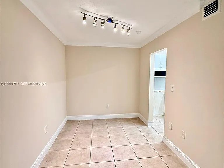 10403 N Kendall Dr #A209 — Photo 8