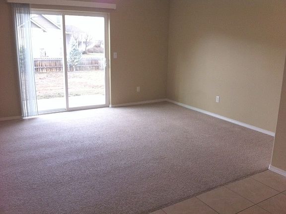 3rd image of 480 Laguna Dr Unit B