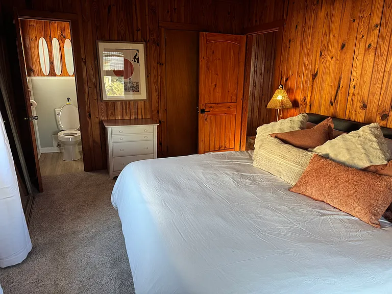 3624 W Beach Dr — Photo 11