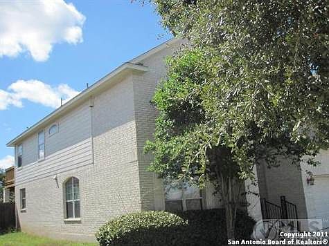 2nd image of 3323 Dovetree Ln