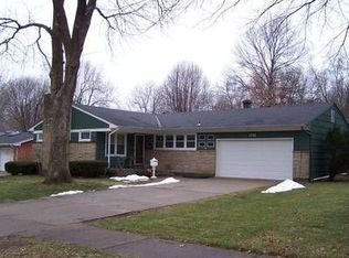 3720 S Spring St, Independence, MO 64055