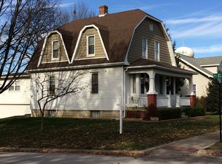 121 Locust St, Red Bud, IL 62278