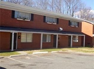 2723 Dundeen St, Charlotte, NC 28216