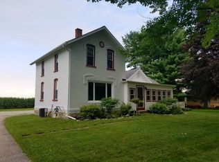 611 E Center St, Juneau, WI 53039