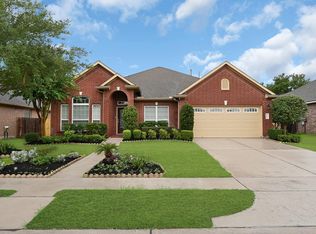 706 Overdell Dr, Sugar Land, TX 77479
