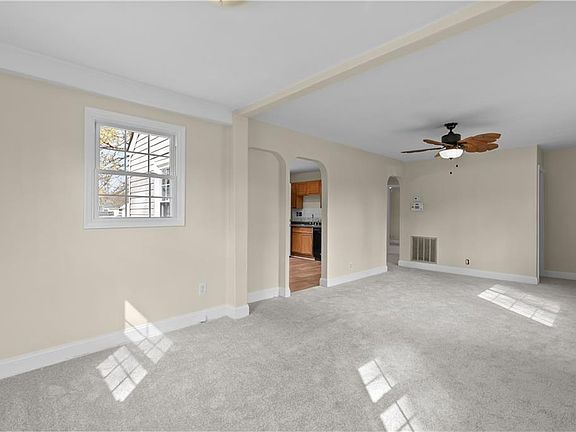 5th image of 7723 Ruthven Rd