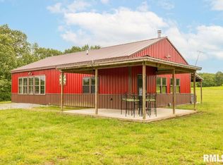 457 Macedonia Rd, Golconda, IL 62938