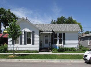 459 Hamilton St, Winona, MN 55987