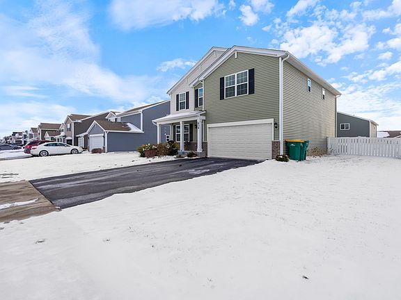 3rd image of 434 S Stonebrook Dr