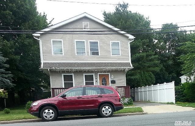 1st image of 194 10th St