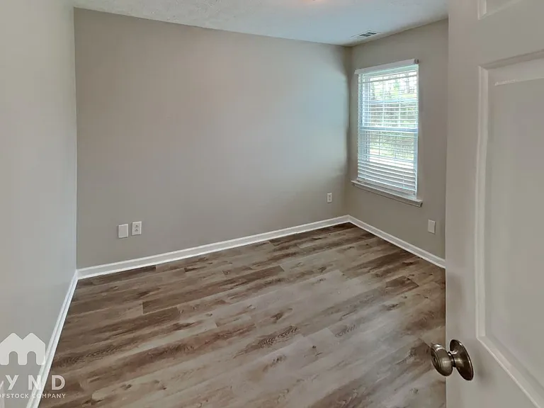 6155 Smoke Ridge Ln — Photo 12