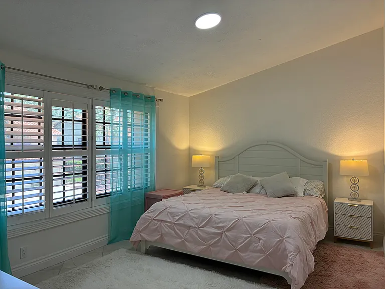 7895 La Mirada Dr — Photo 6