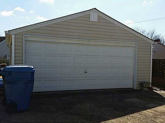 2nd image of 5593 Odessa Dr