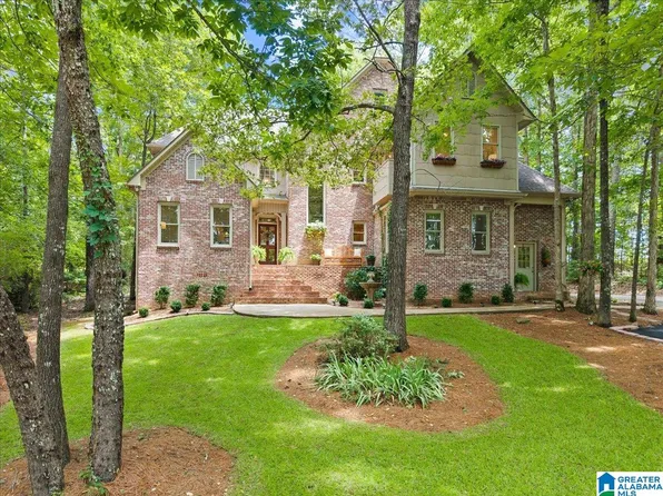 332 Hayfield Loop, Dora, AL 35062