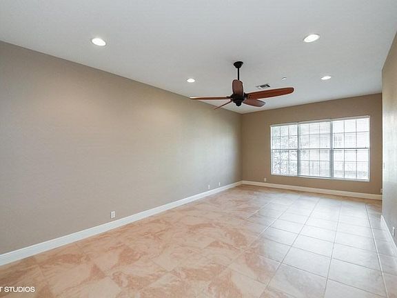 3rd image of 4812 Sawgrass Breeze Dr