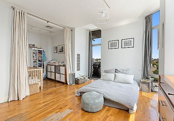 3rd image of 200 Franklin St #5B