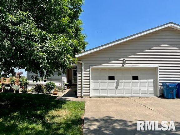 2nd image of 3411 Valley Oaks Dr