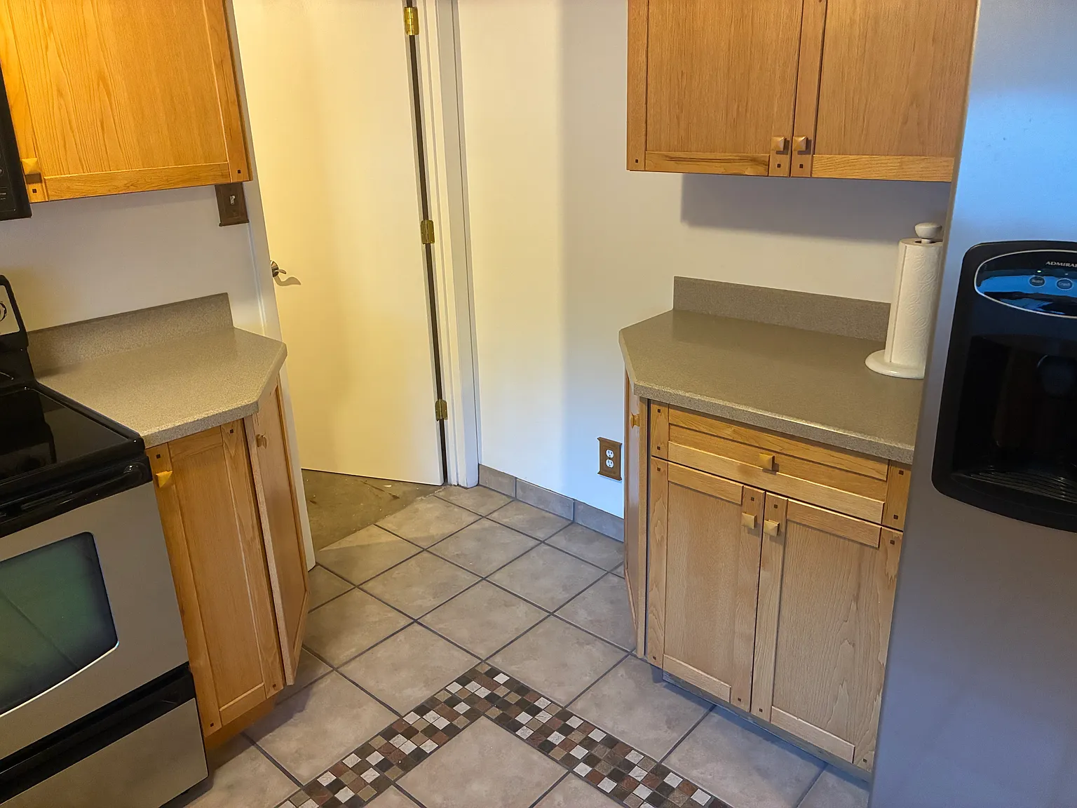 4220 S Lynne Ln — Photo 4
