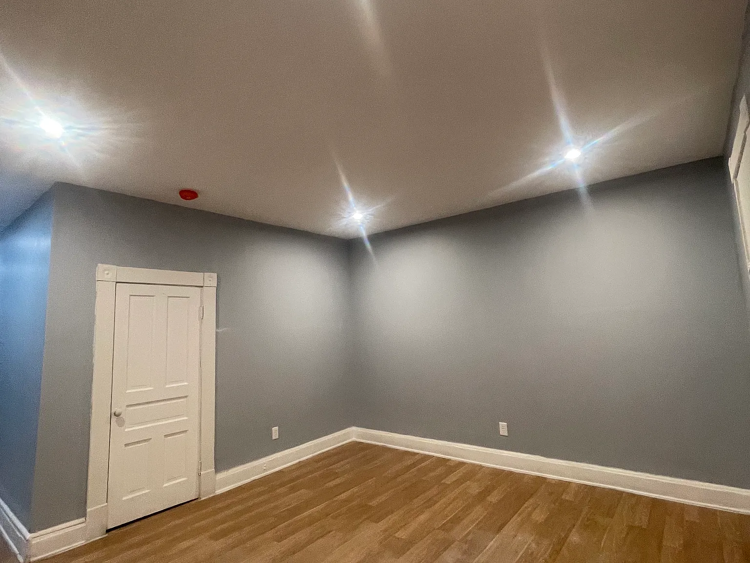 2 bed, 1100 sqft, $1,050 — Photo 2