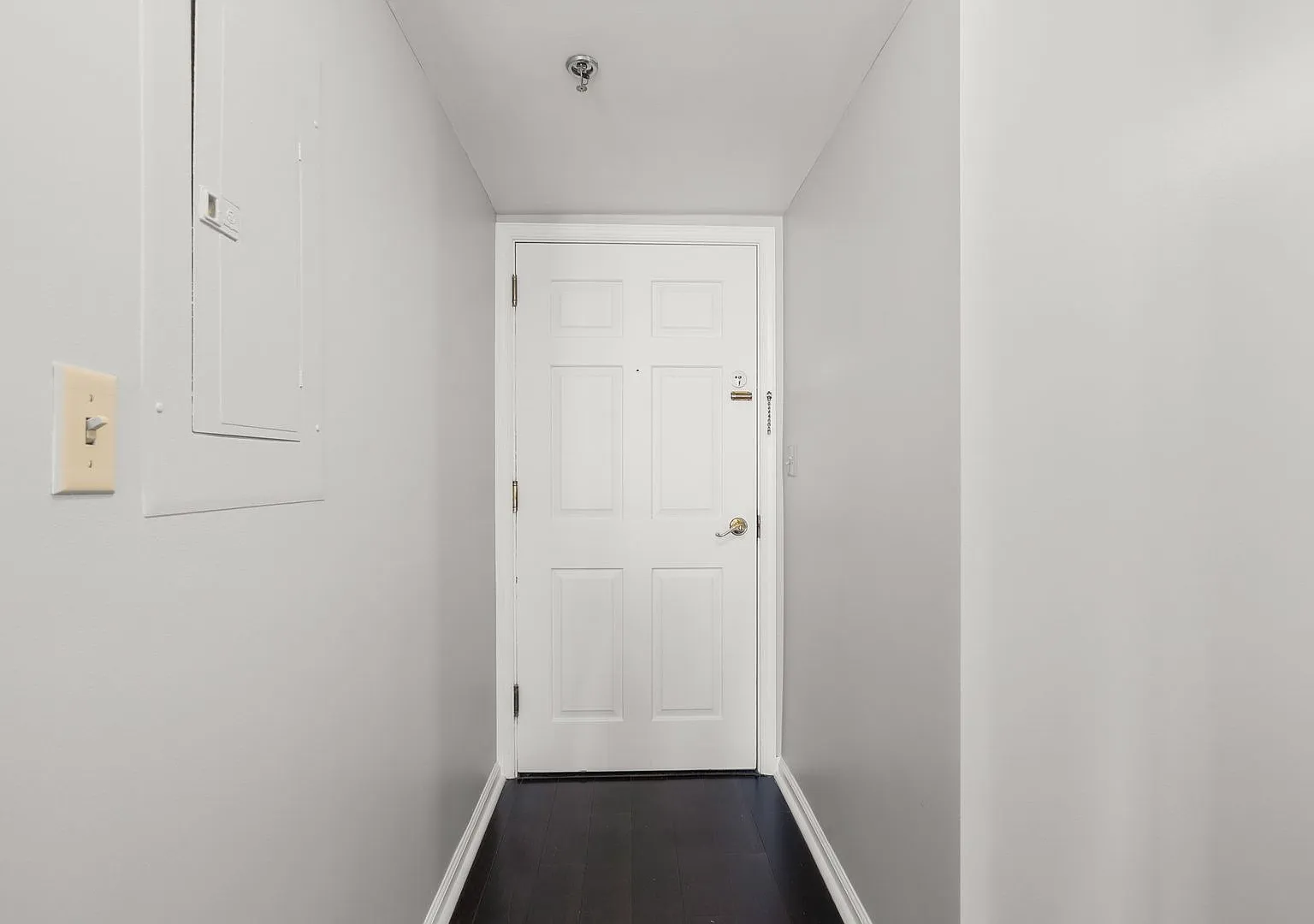 1 Bed 1 Bath - Penn Quarter Condo - Furnished — Photo 3