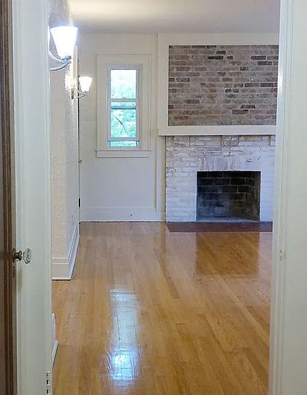 400 Harvard Pl #1 — Photo 11