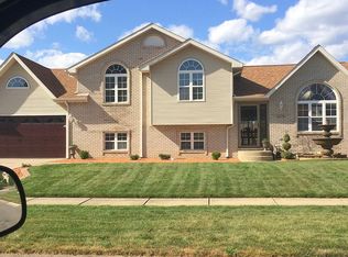 1276 W 76th Ave, Merrillville, IN 46410