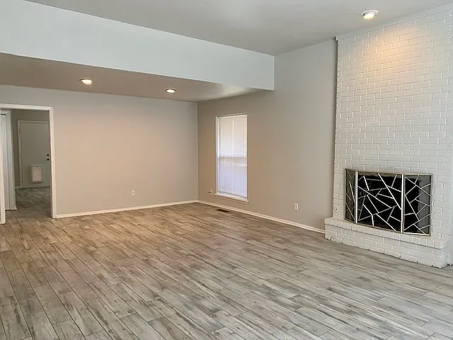 11040 Spring Dr — Photo 4