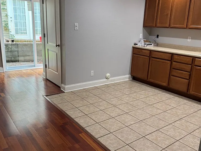 204 Tekoa Way — Photo 7