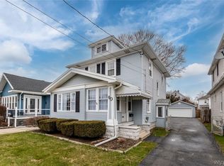 60 Shenandoah Rd, Buffalo, NY 14220