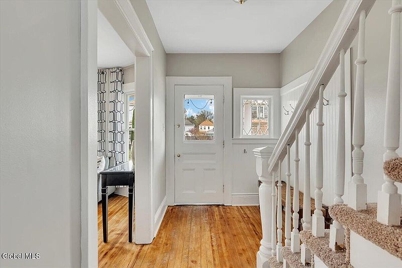 5th image of 29 Vley Road