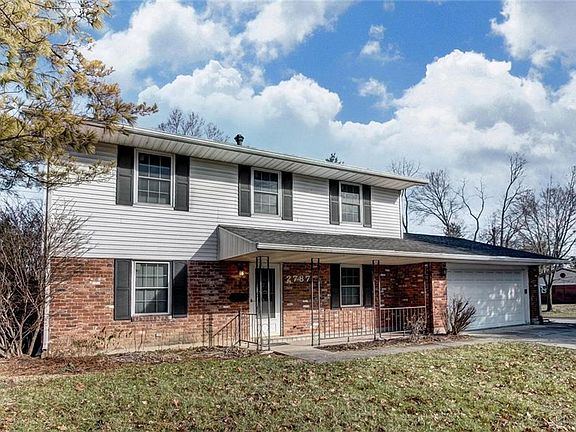 2nd image of 2787 Meadow Park Dr