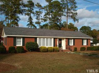 1010 Friendly Rd, Dunn, NC 28334