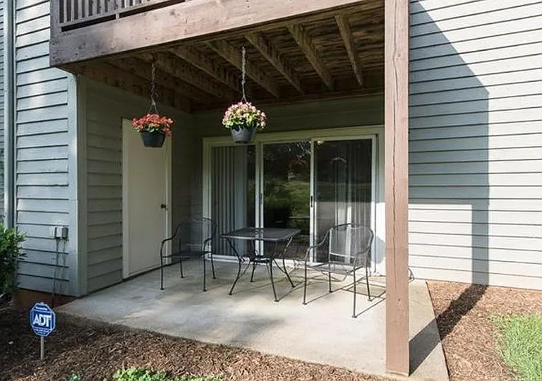 3206 Selwyn Farms Ln #4 — Photo 3