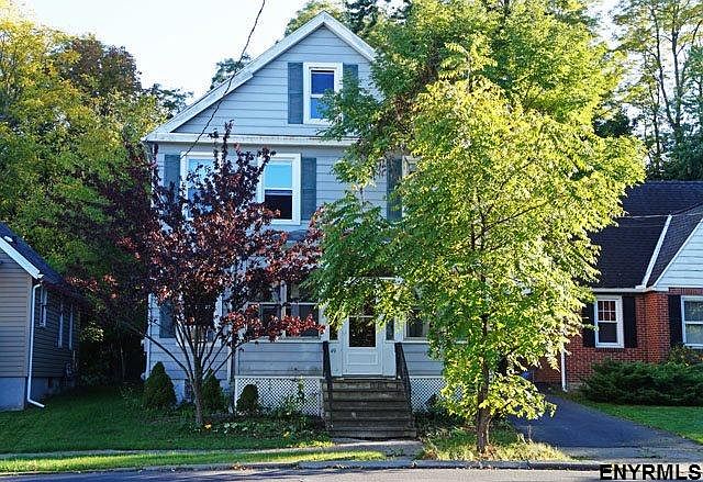 1st image of 49 Glenwood Blvd