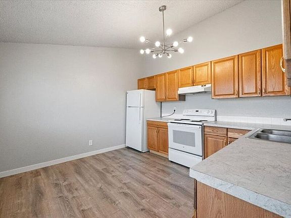 2nd image of 4109 W Kennewick Ave Unit B