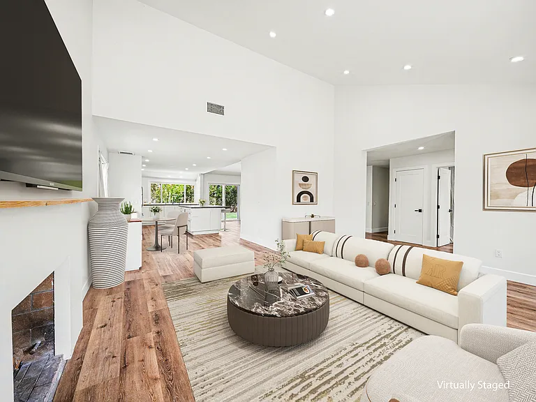 28817 Barragan St — Photo 17