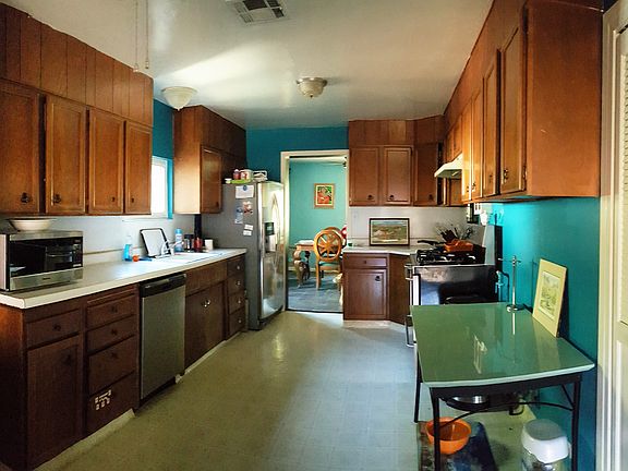 SS Appliances Stay!!!