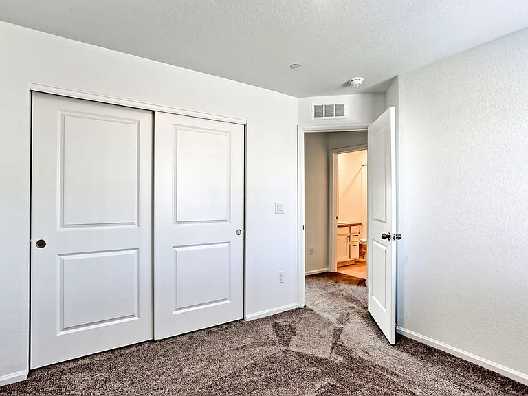 450 Tigercat Way — Photo 17