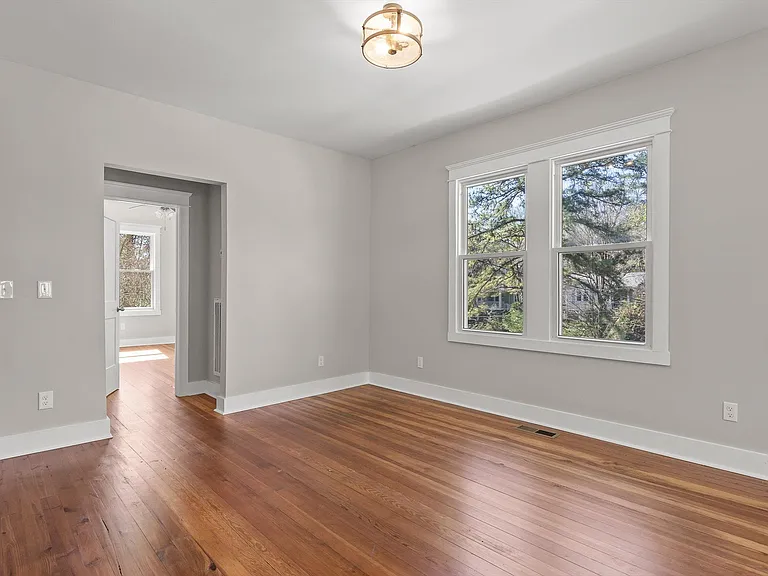 719 Federal St — Photo 7