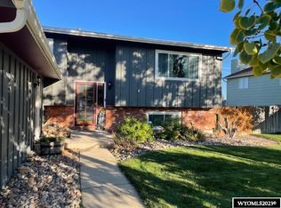 855 Donegal St, Casper, WY 82609