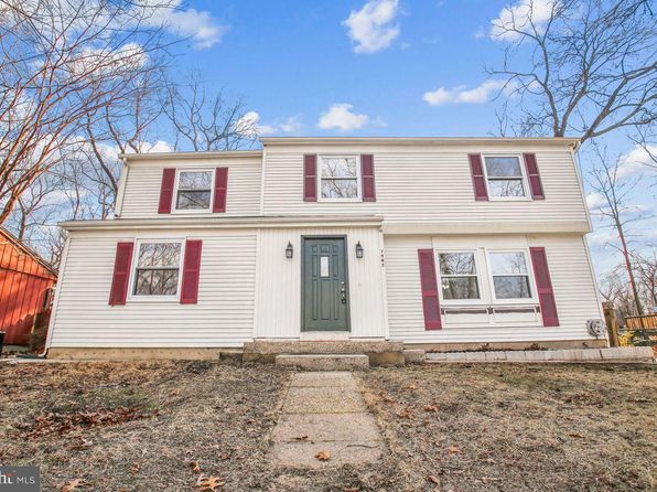 7903 Covington Ave, Glen Burnie, MD 21061