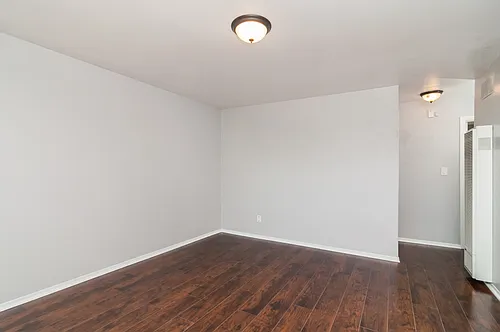 6003 Severin Dr #6003 Photo 1
