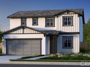 34403 Sakura Ln, Winchester, CA 92596