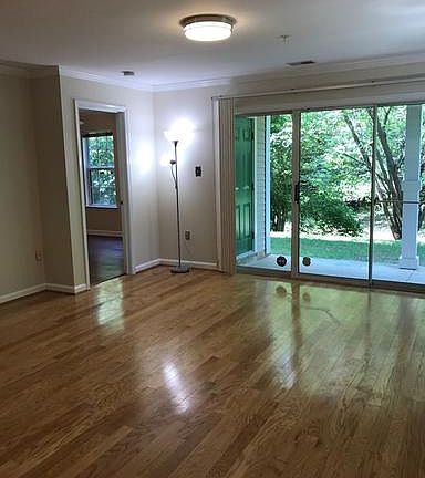 5th image of 13105 Millhaven Pl