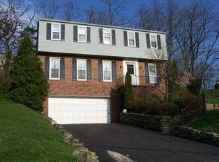 1649 Forestview Dr, Bethel Park, PA 15102