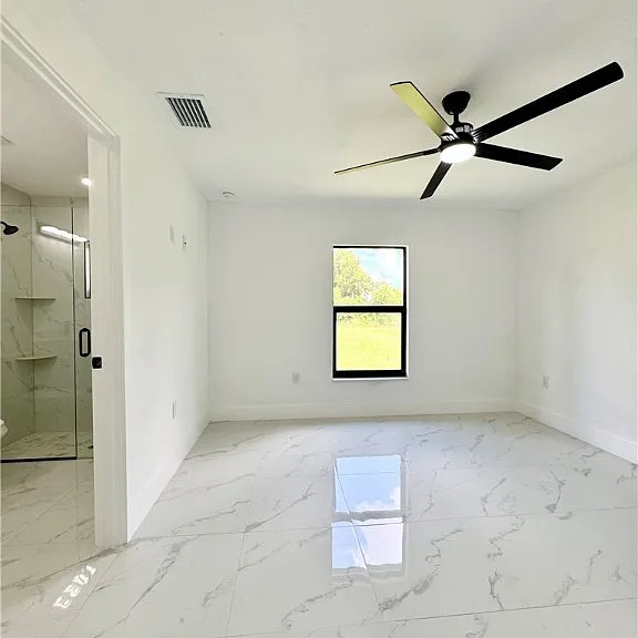 670 Chemstrand St E — Photo 31