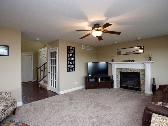 3rd image of 9720 N Megan Ct