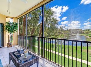 195 Vintage Cir APT E203, Naples, FL 34119